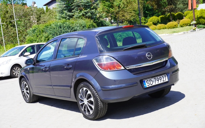 Opel Astra cena 6999 przebieg: 287000, rok produkcji 2008 z Katowice małe 277